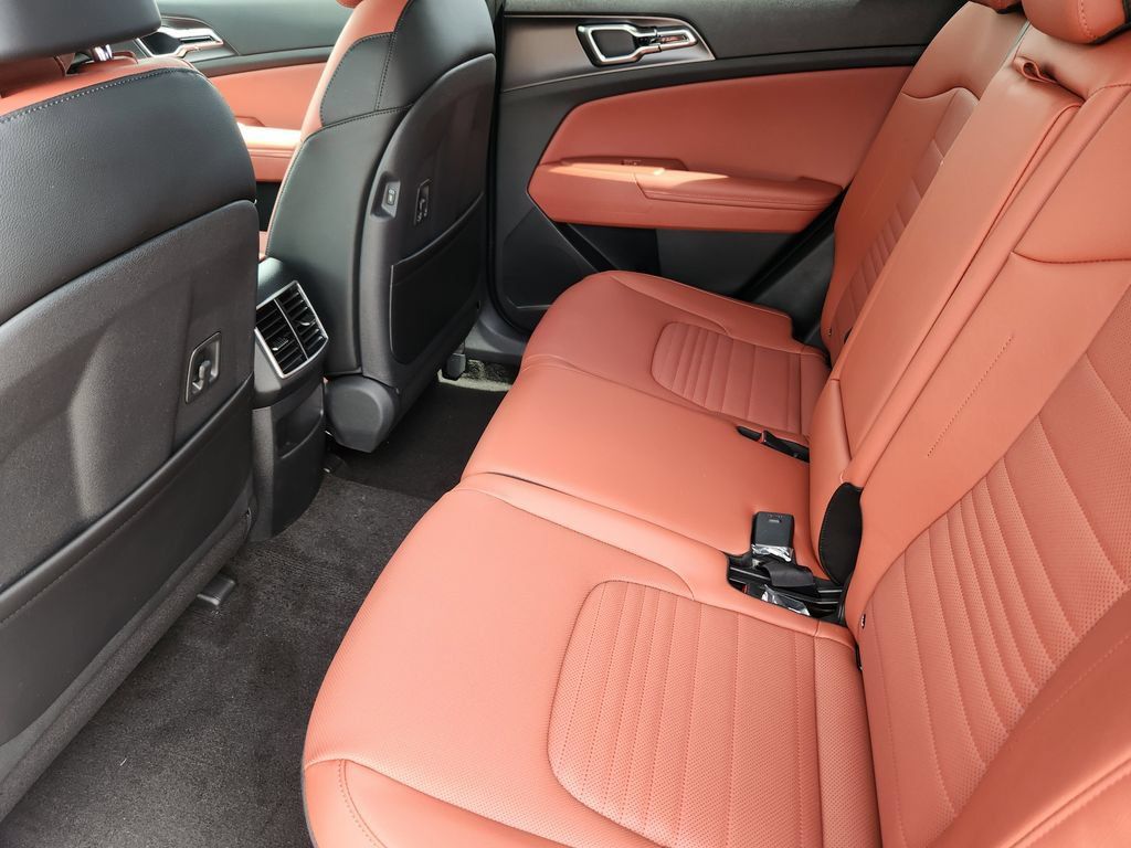 New 2026 Kia Sportage SX AWD/4WD image 10