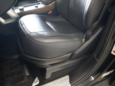 Used 2018 Land Rover Range Rover HSE AWD/4WD image 27