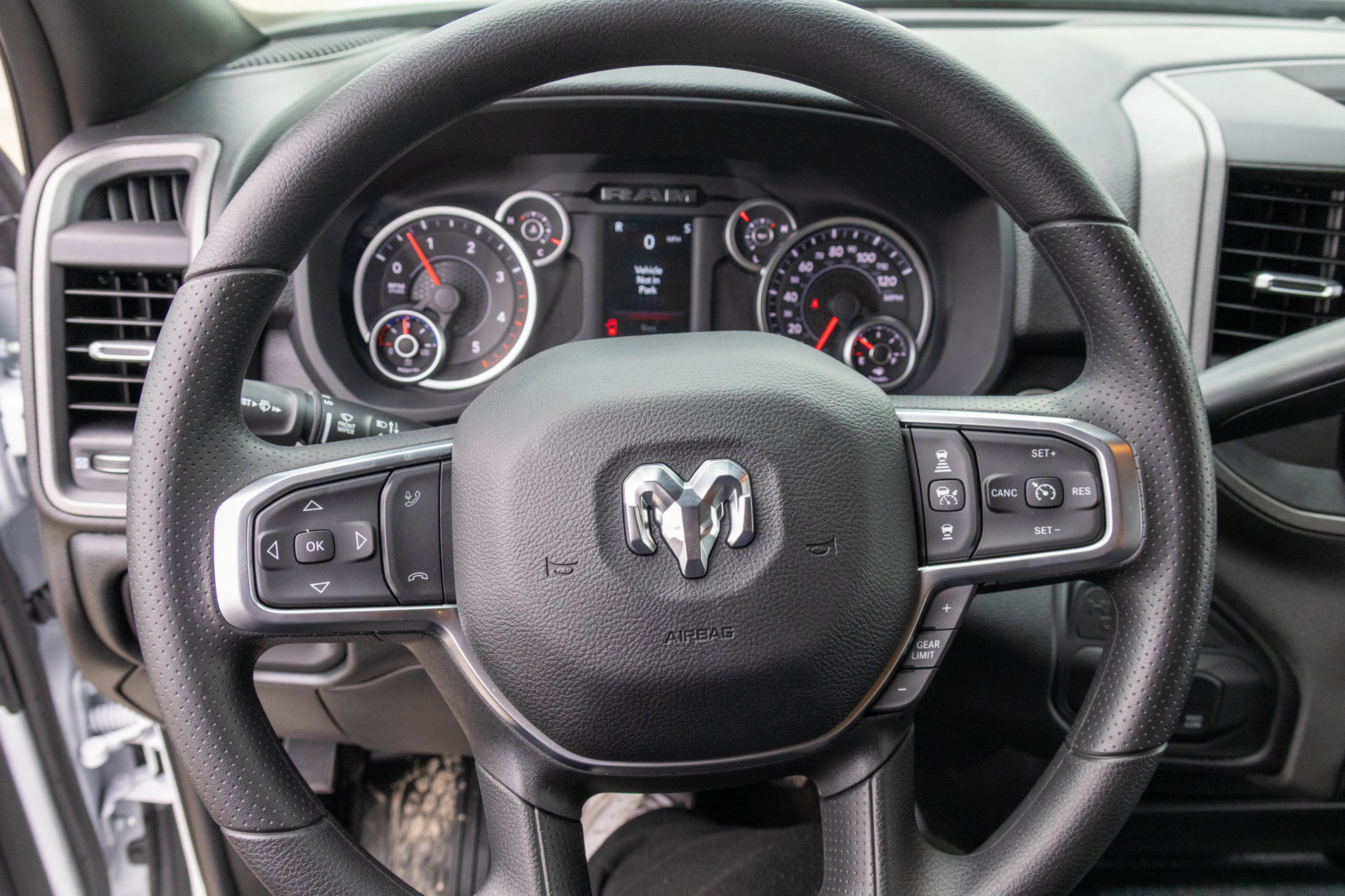 New 2027 RAM 3500 Tradesman AWD/4WD image 26