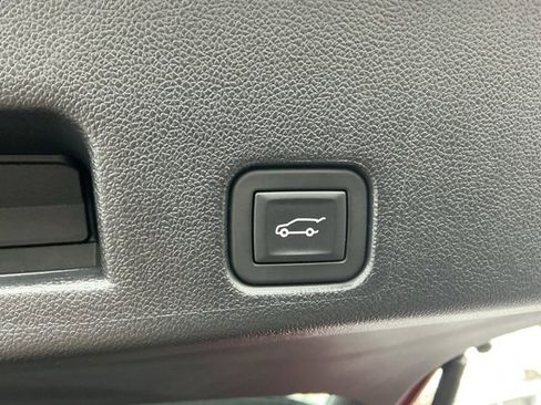 Used 2024 Chevrolet Traverse RS w/ LPO, Floor Liner Package image 16