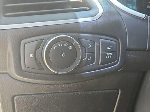 Used 2020 Ford Edge SEL w/ Convenience Package FWD image 15