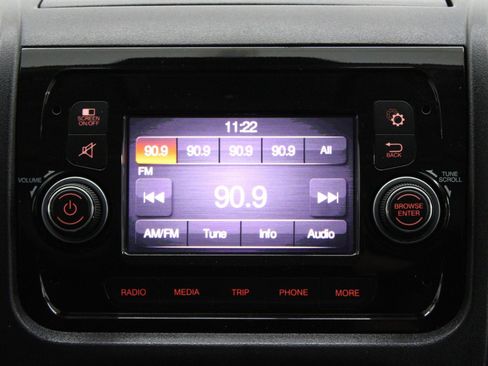 Used 2020 RAM ProMaster 1500 FWD image 26