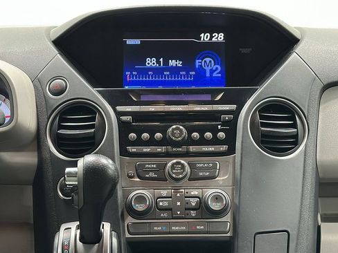 Used 2015 Honda Pilot LX image 12