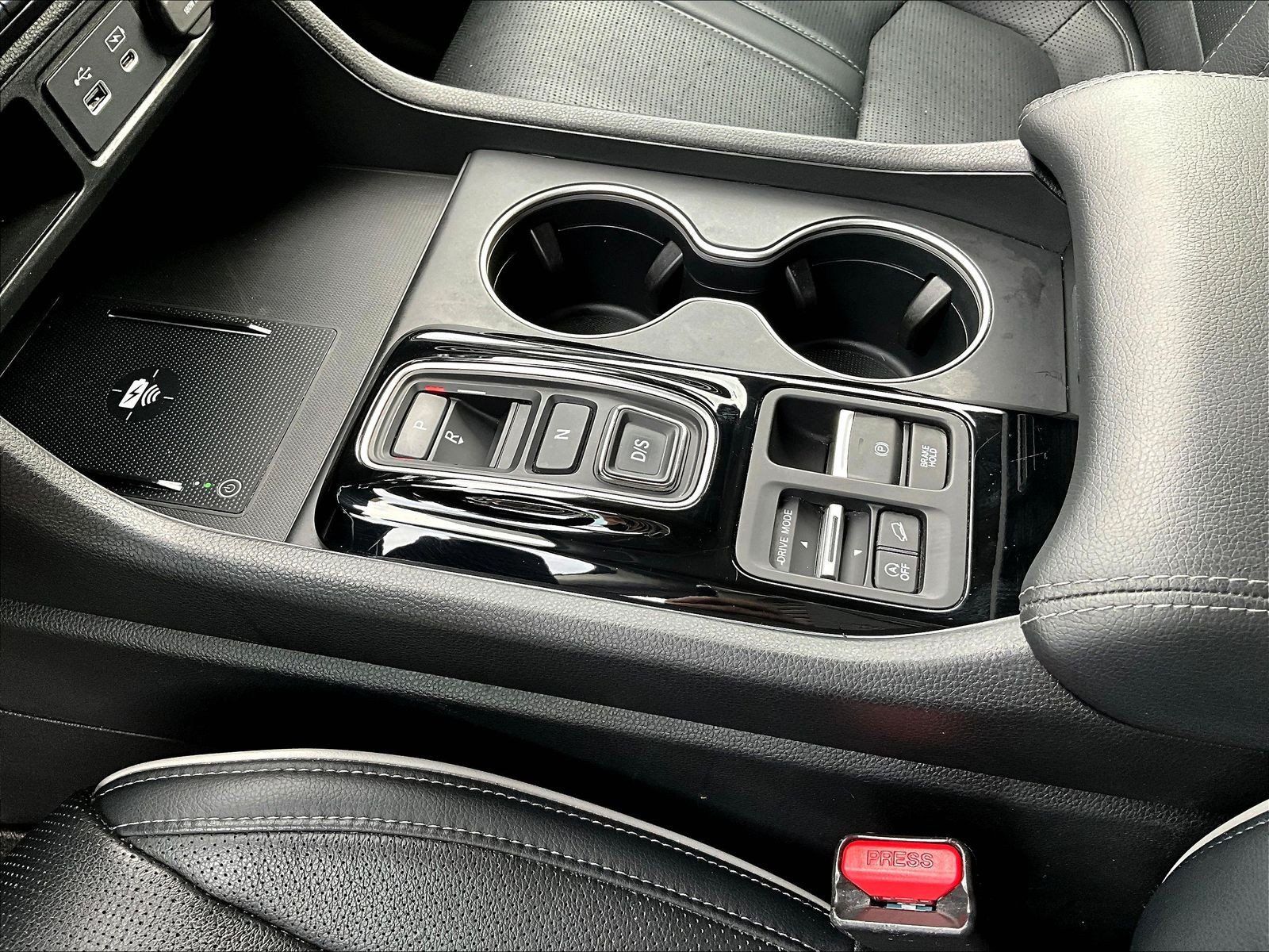 Used 2023 Honda Pilot Elite image 18