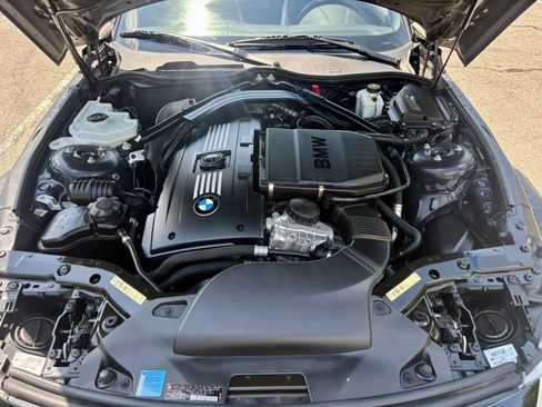 Used 2009 BMW Z4 sDrive35i RWD image 19