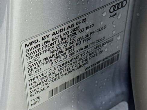 Used 2022 Audi Q8 Premium Plus w/ Premium Plus Package image 33