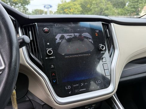 Certified 2022 Subaru Outback Premium image 15