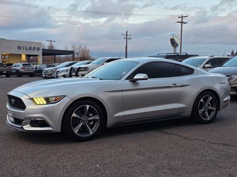 Used 2015 Ford Mustang Coupe w/ Equipment Group 051A image 32