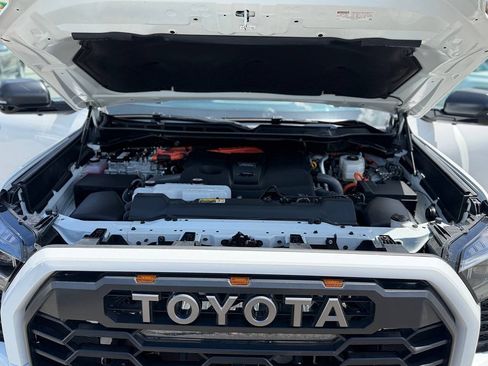 Used 2025 Toyota Tundra TRD Pro w/ Tow Tech Package AWD/4WD image 17