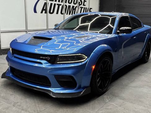 Used 2023 Dodge Charger SRT Hellcat RWD image 3