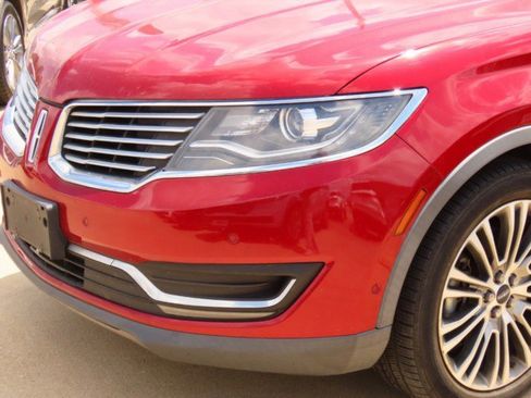 Used 2016 Lincoln MKX Reserve w/ Technology Package image 3