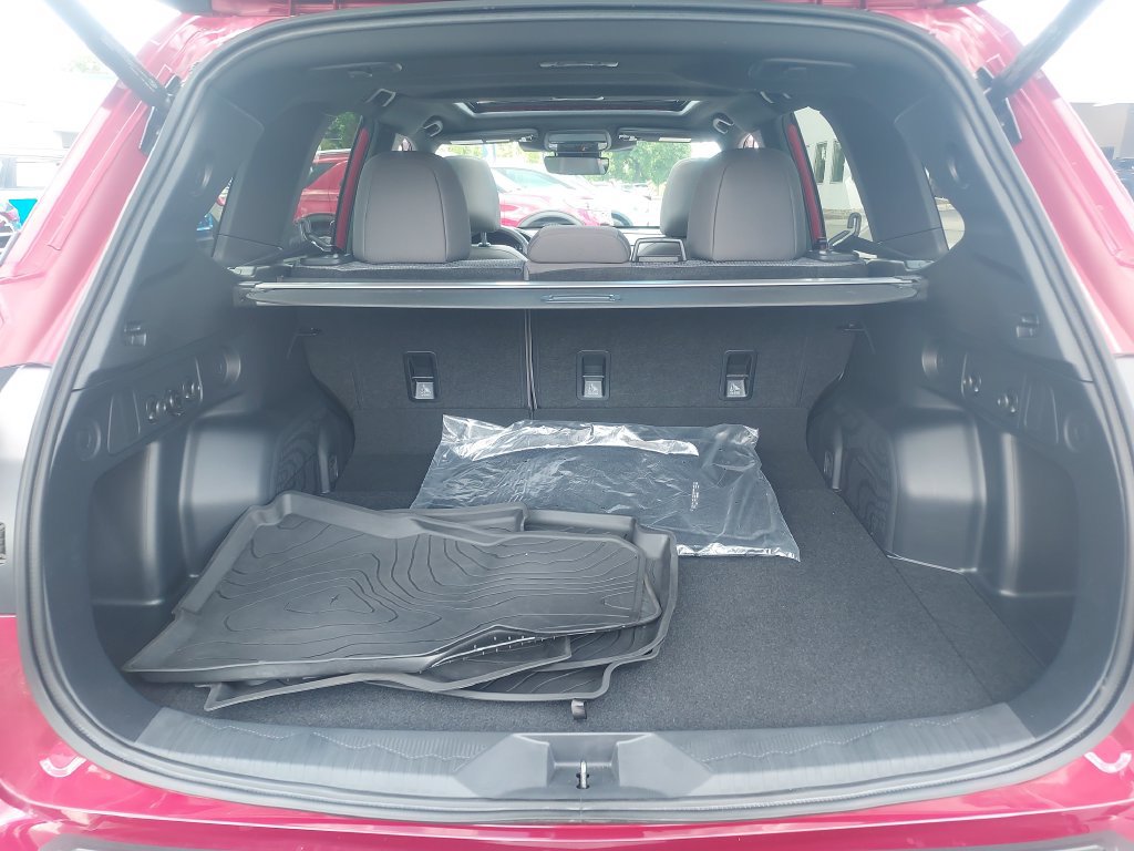 Used 2026 Subaru Forester Premium AWD/4WD image 33