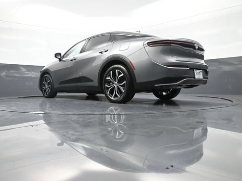 Certified 2023 Toyota Crown AWD/4WD image 30
