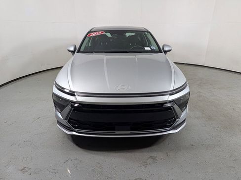 Certified 2025 Hyundai Sonata SE image 2