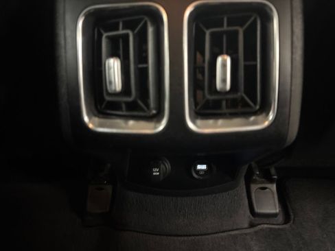 Used 2023 Kia Sorento S AWD/4WD image 36