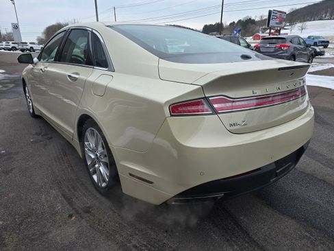Used 2014 Lincoln MKZ w/ Equipment Group 102A Reserve image 6