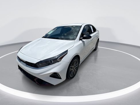 Used 2023 Kia Forte GT-Line FWD image 9