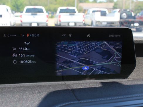 Used 2025 Ford Expedition Platinum AWD/4WD image 30