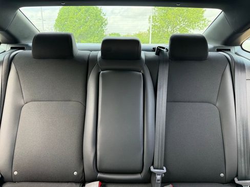 Used 2025 Honda Civic Sport image 17