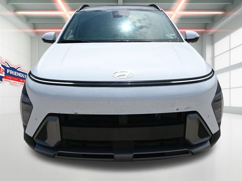 Used 2024 Hyundai Kona Limited AWD/4WD image 6