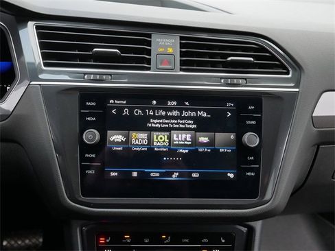 Certified 2023 Volkswagen Tiguan SE image 26
