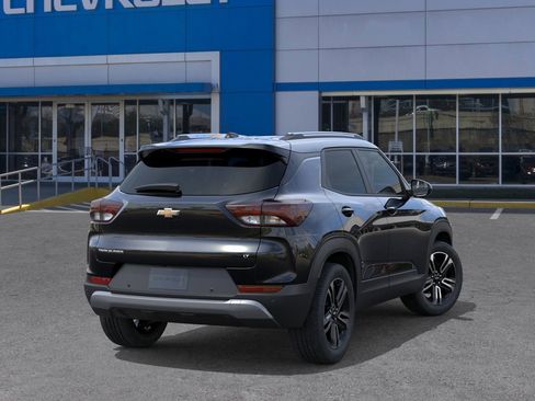 New 2026 Chevrolet TrailBlazer LT w/ LT Cold Weather Package image 4