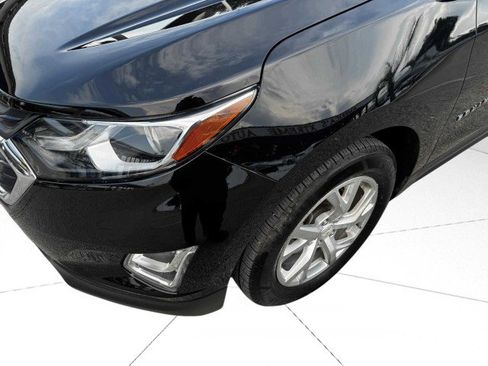 Used 2020 Chevrolet Equinox LT image 11