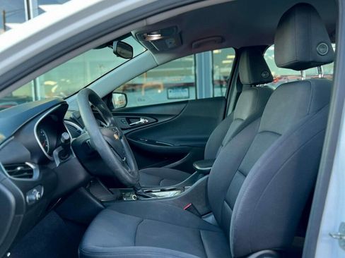 Used 2020 Chevrolet Malibu LS image 13