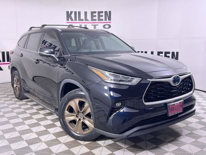 Used 2023 Toyota Highlander Bronze Edition