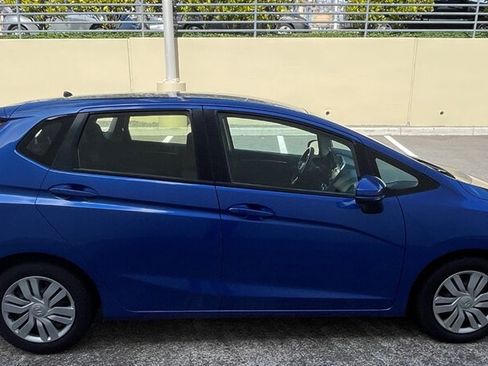 Used 2016 Honda Fit LX image 5