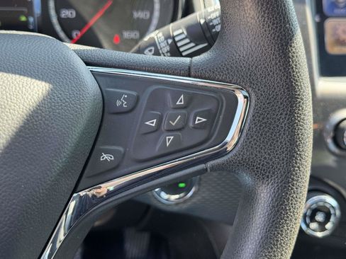 Used 2018 Chevrolet Cruze LT w/ Sun And Sound Package FWD image 20