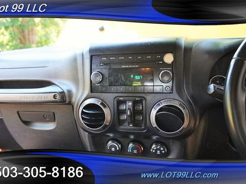 Used 2012 Jeep Wrangler Unlimited Sport AWD/4WD image 57