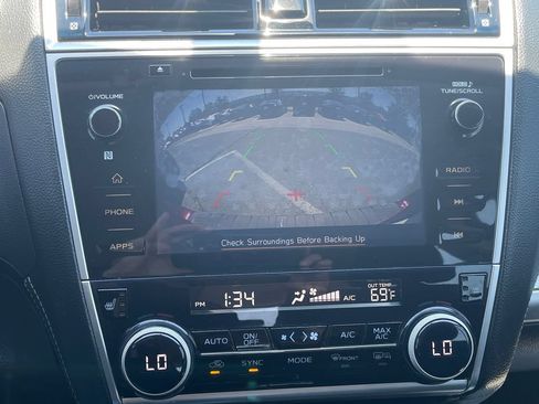 Used 2019 Subaru Outback 2.5i Premium AWD/4WD image 23