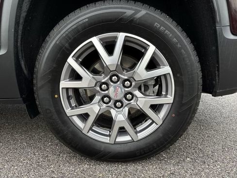 Used 2020 GMC Acadia SLT w/ Premium Package FWD image 32