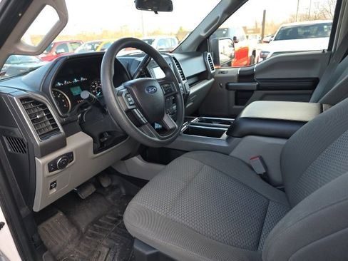 Used 2020 Ford F150 XLT image 9