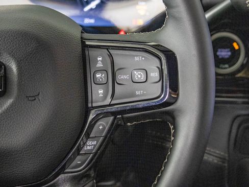 New 2026 RAM 3500 Limited image 32