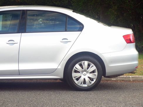 Used 2012 Volkswagen Jetta Sedan FWD image 29