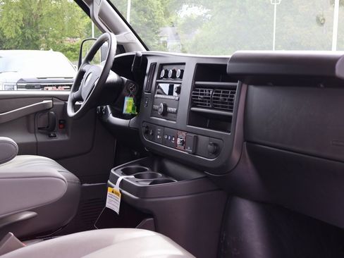 New 2025 Chevrolet Express 3500 Extended w/ Driver Convenience Package image 25