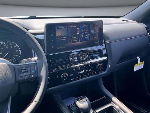 New 2026 Nissan Pathfinder Rock Creek AWD/4WD image 6