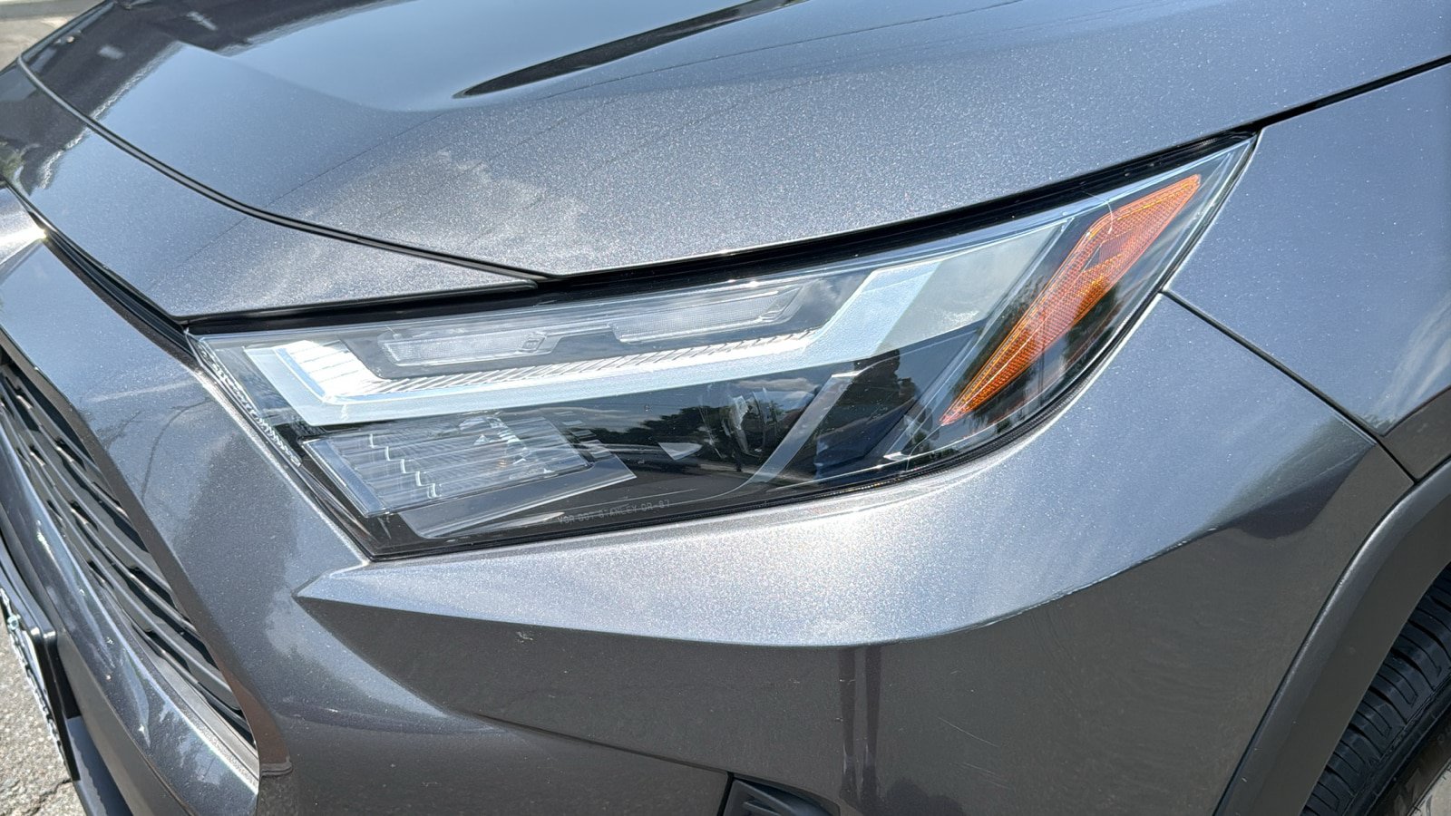Used 2024 Toyota RAV4 XLE AWD/4WD image 7