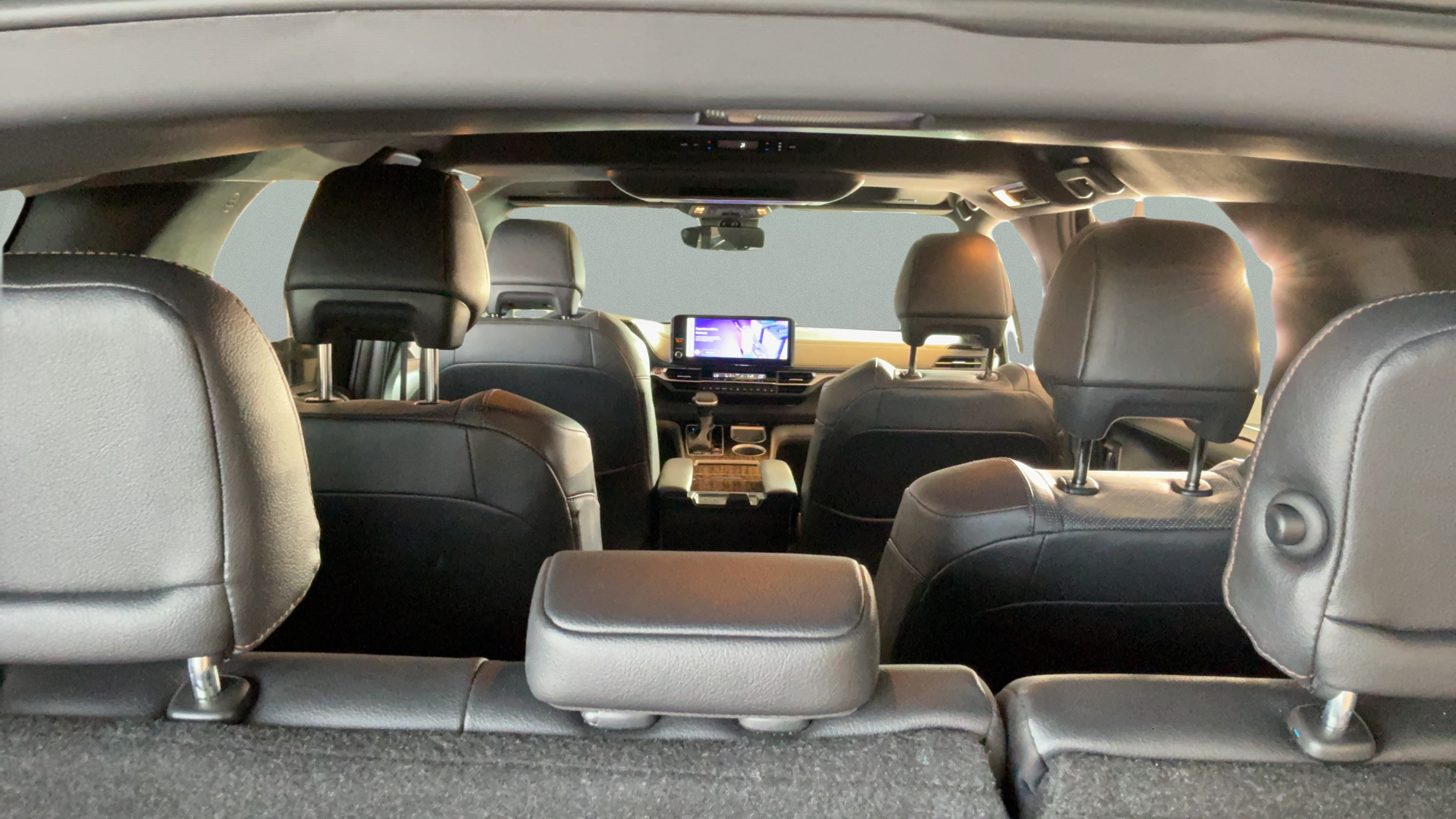 Certified 2025 Toyota Sienna Limited AWD/4WD image 33