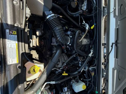 Used 2011 Jeep Wrangler Unlimited Sport AWD/4WD image 22