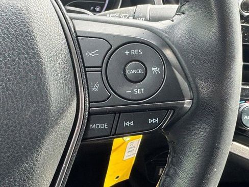 Used 2024 Toyota Camry SE FWD image 18