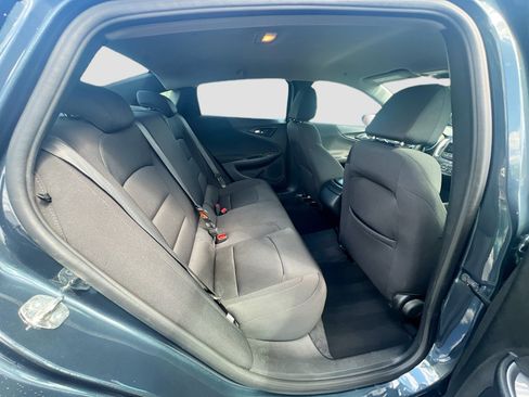 Used 2019 Chevrolet Malibu LS image 28