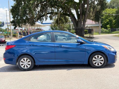 Used 2015 Hyundai Accent GLS FWD image 6