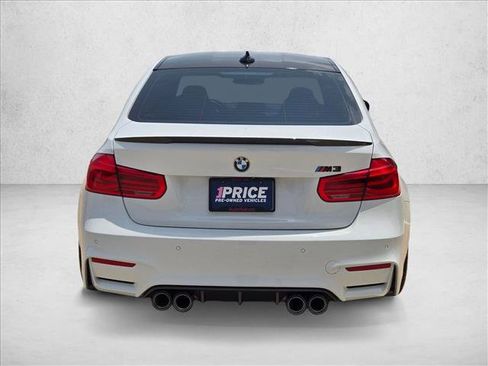 Used 2018 BMW M3 RWD image 7