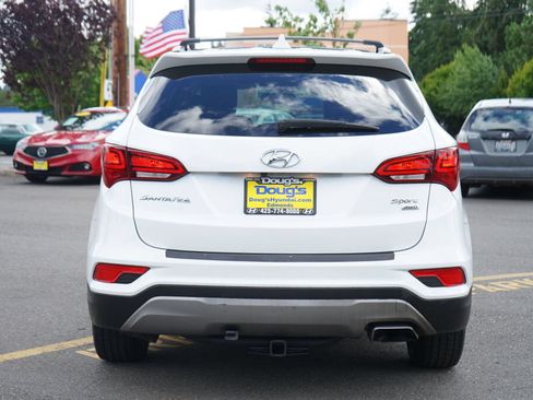 Used 2017 Hyundai Santa Fe Sport AWD/4WD image 7