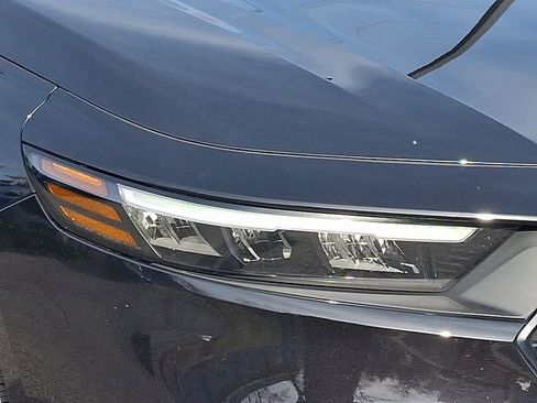 Used 2024 Honda Accord LX image 9