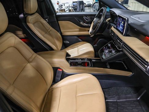 Used 2020 Lincoln Corsair Reserve w/ Equipment Group 201A image 16