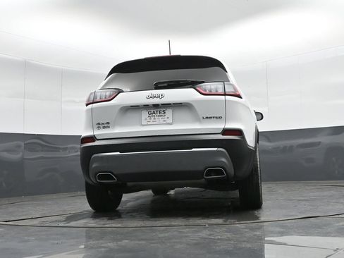 Used 2022 Jeep Cherokee Limited image 31